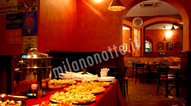 Birreria pub woodstock Milano